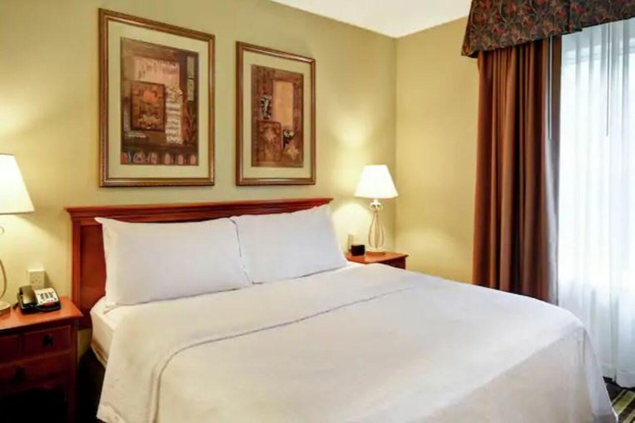 Homewood Suites By Hilton Честер Экстерьер фото