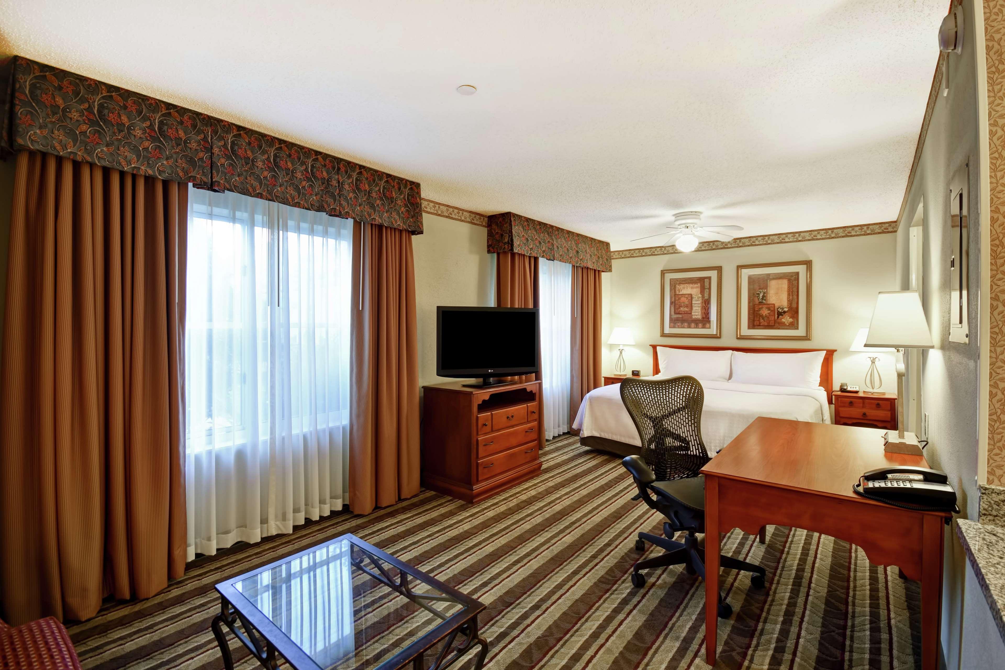 Homewood Suites By Hilton Честер Экстерьер фото