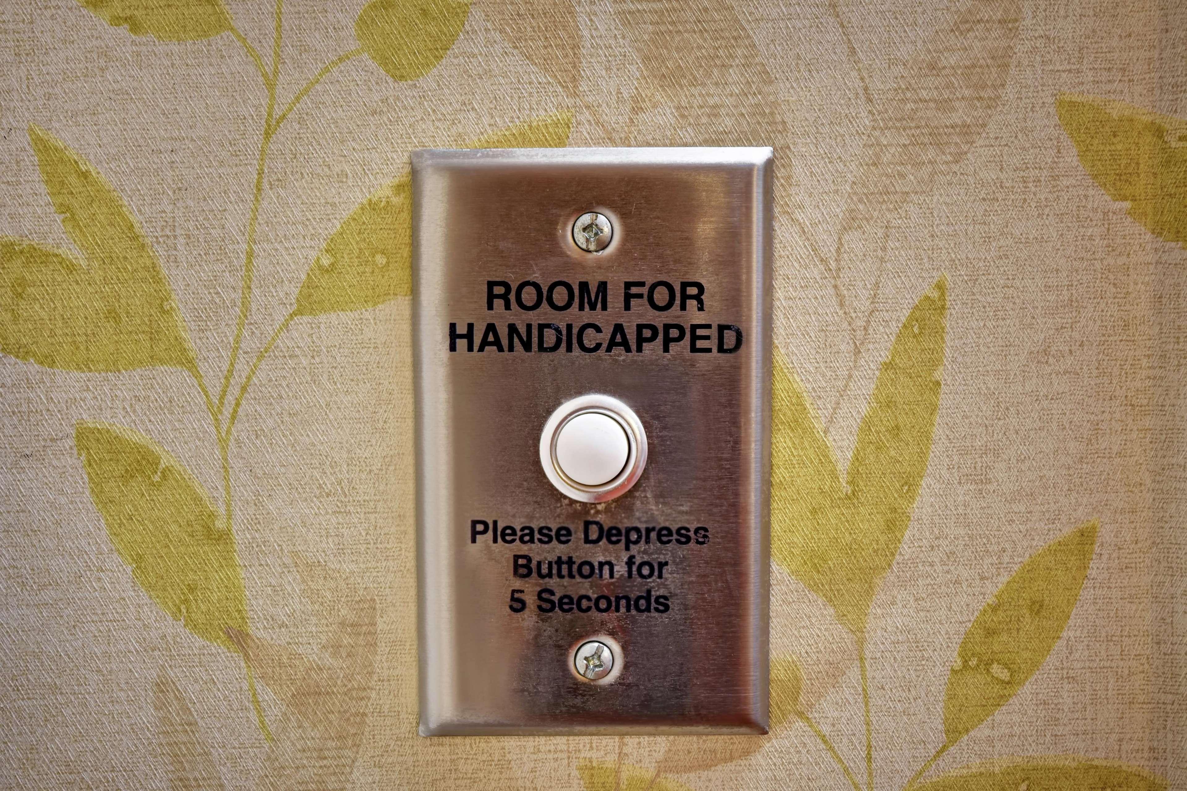 Homewood Suites By Hilton Честер Экстерьер фото